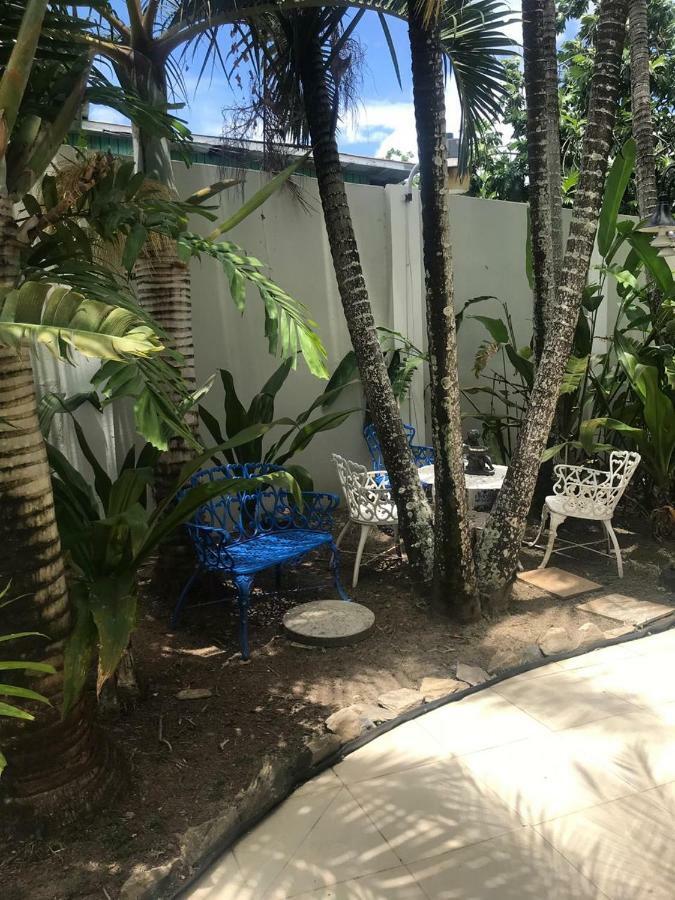 Palms Hotel Trinidad Arouca Exterior foto